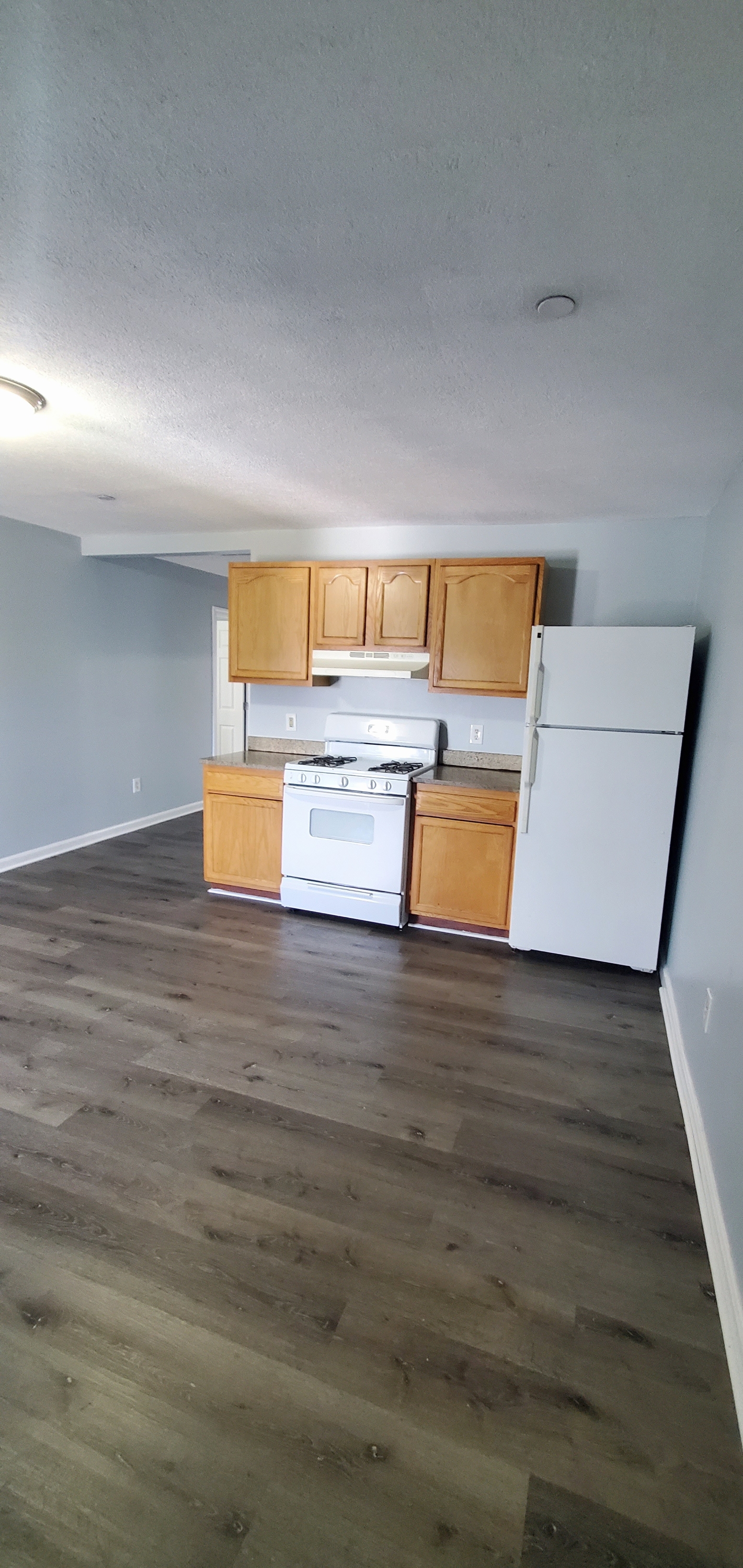 84 Danforth Street - 3N